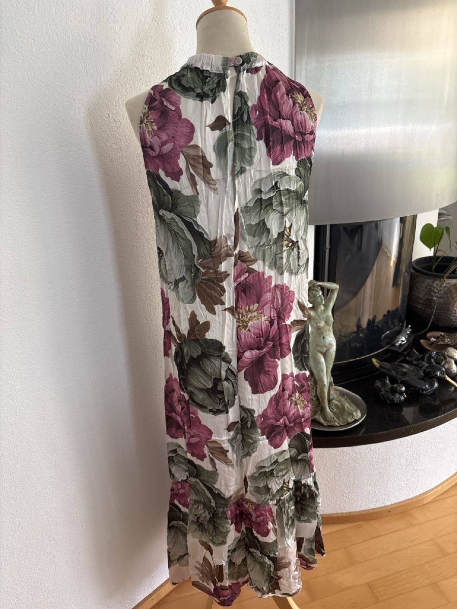 Kleider: Viscose Kleid Gr S – Neu (gemäss Beschreibung) aus Embrach von Dmoney 2
