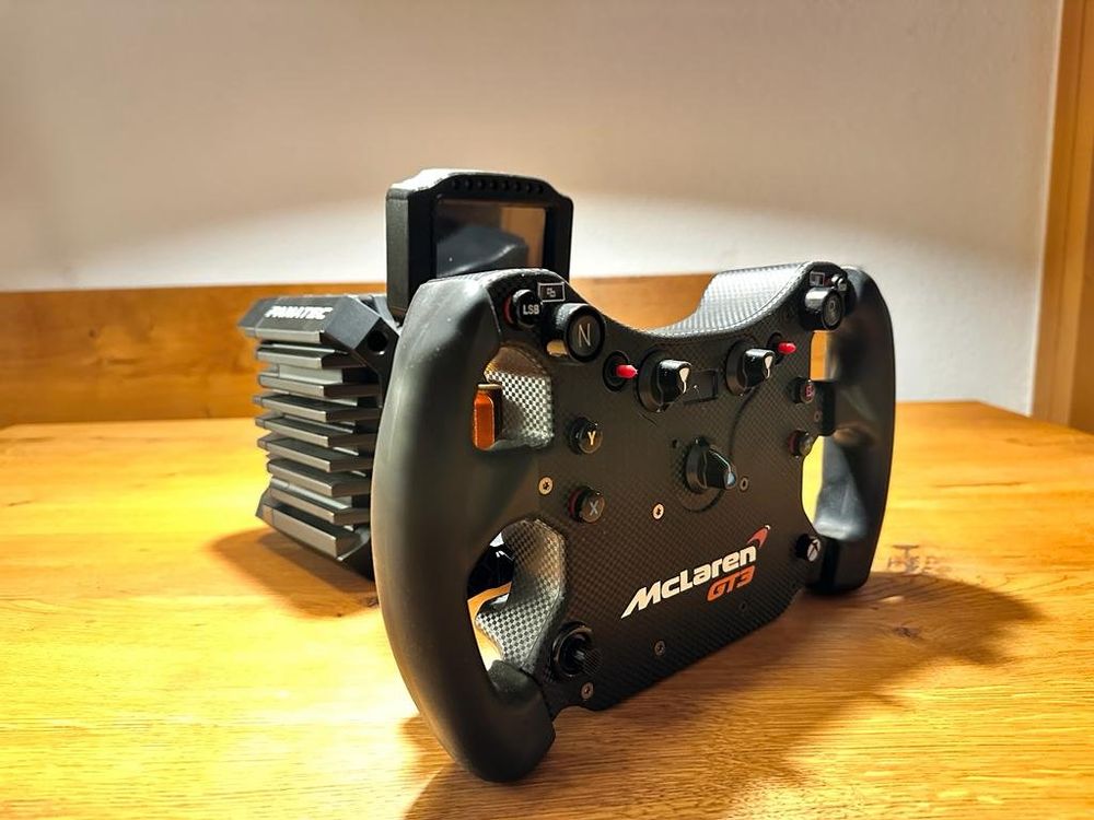 Fanatec CSL DD(8Nm) mit McLaren Lenkrad, Pedalen und Display (Gebraucht ...