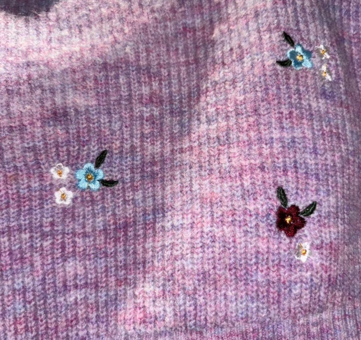 Tops: StrickTop mit Blumenmuster💜✨ – Neu (gemäss Beschreibung) aus Lenzburg von Vani1313 1