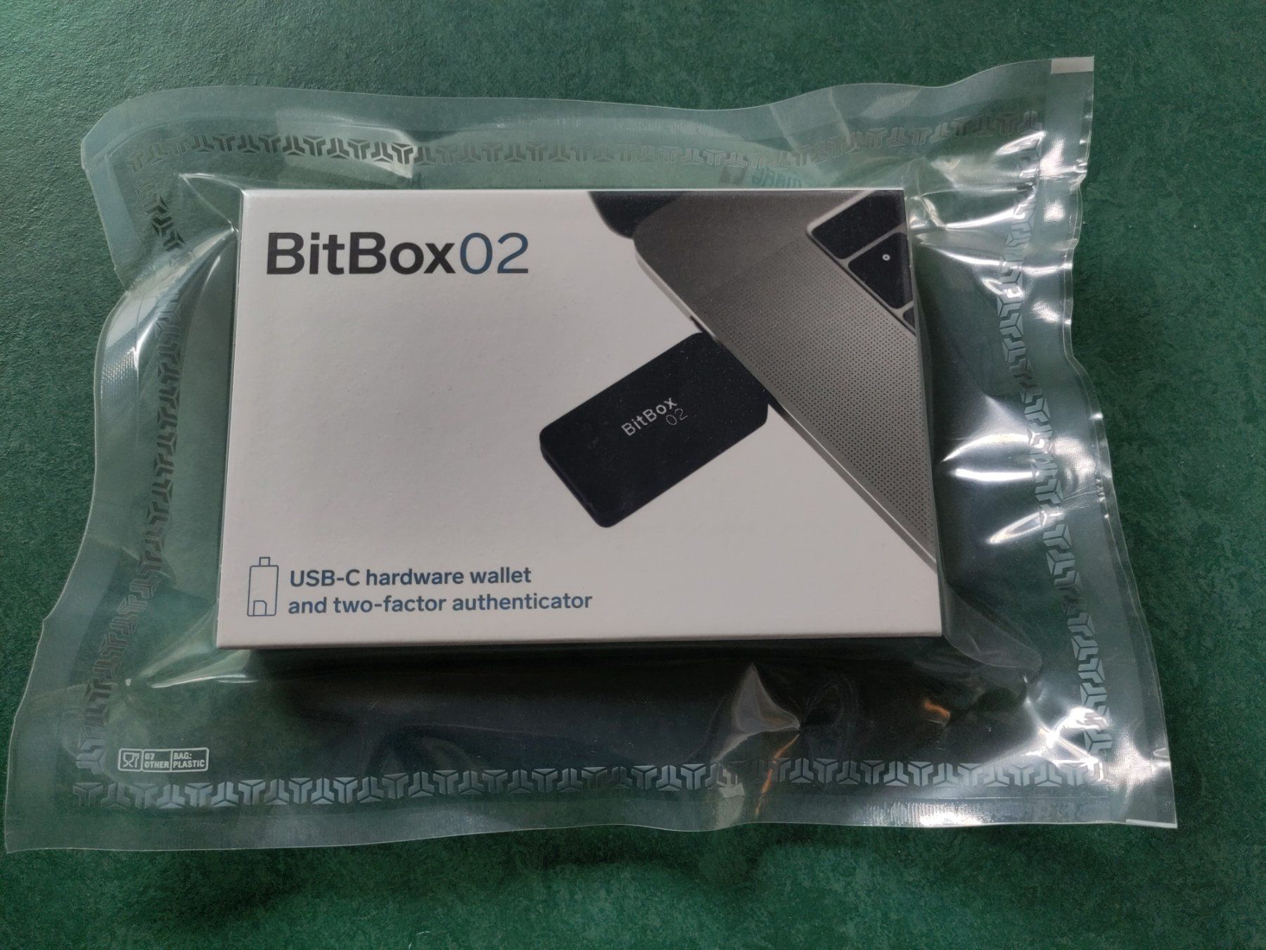 Chiavette USB: BitBox02 Multi Bitcoin Hardware Wallet  - Neu OVP sealed – Nuovo e nell'imballaggio originale da Bauma venduto da mindestens