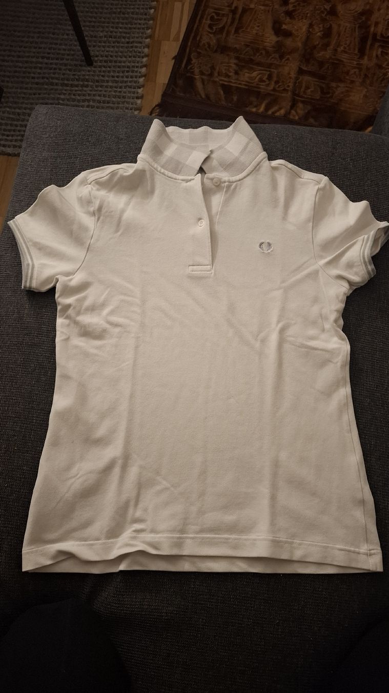Magliette Polo: Fred Perry Polo Weiss XS – Nuovo (secondo la descrizione) da Zuchwil venduto da TheLorix