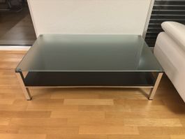 Couchtisch mit Glasplatte matt,  Metallgestell