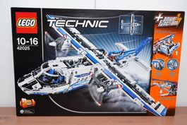 ✭NEU✭ LEGO Technic 42025 Frachtflugzeug - Cargo Plane