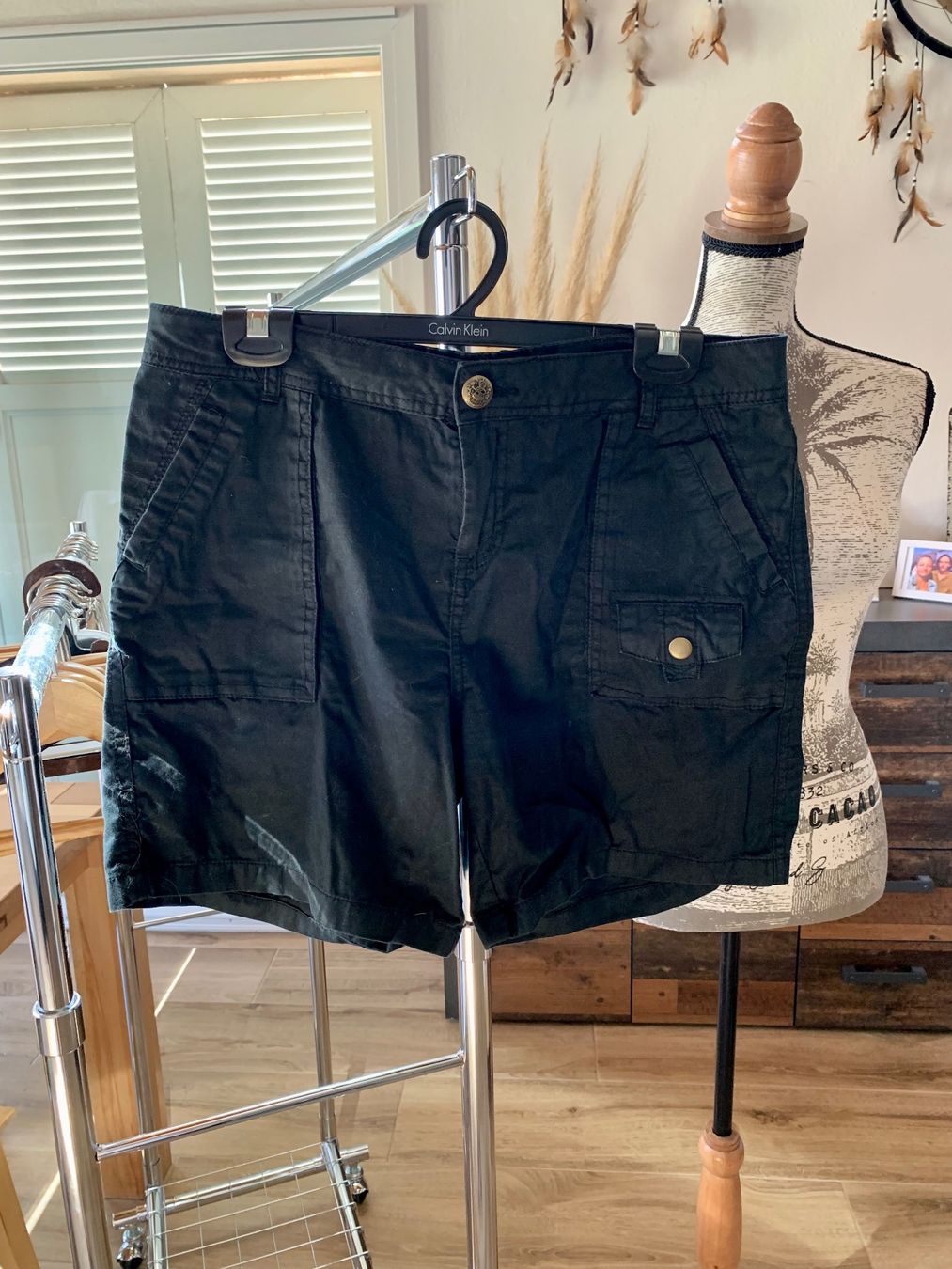 La Redoute Hosen: Short noir Redoute coton T38 – Gebraucht aus Perroy von barballalla