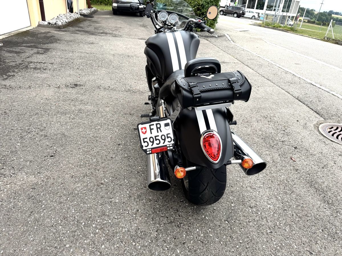 Triumph Chopper: Triumph Rocket 3 Roadster – Usato da Neyruz FR venduto da bee18 2