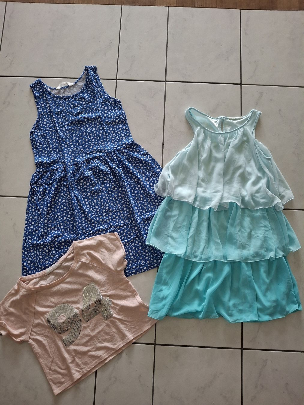 Lotti & Set di vestiti: Mädchenkleiderpaket gr. 146/152 – Usato da Seftigen venduto da chriguesther 2