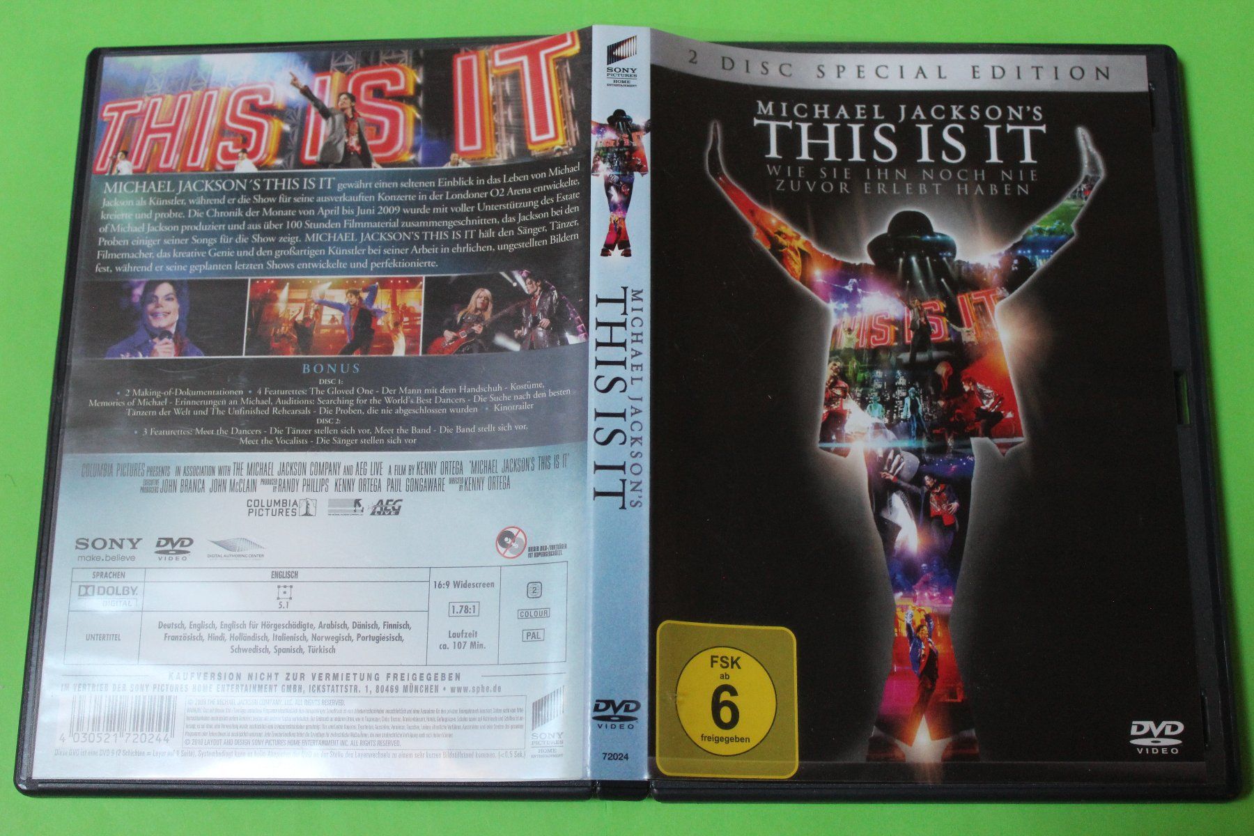 Tutti i DVDs: Michael Jackson - This is it 2DVD (Special Edition) 2010 – Usato da Tübach venduto da JamesStone 4
