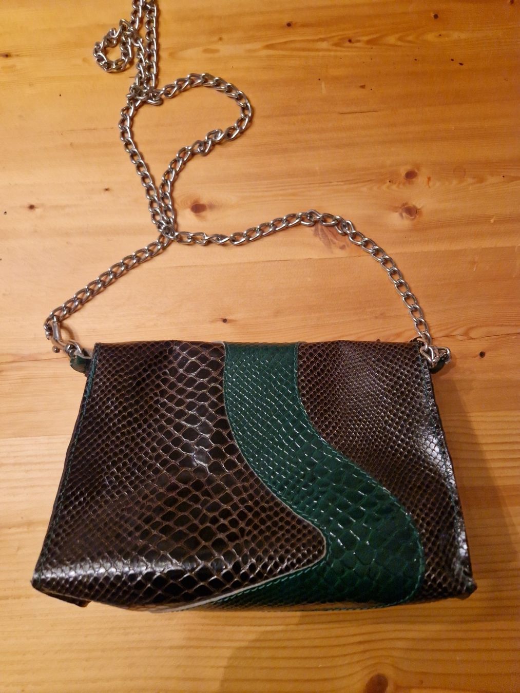 Taschen für Damen: Handtasche Schlange Leder mit Kette – Neu (gemäss Beschreibung) aus Winterthur von CherrySchott 1