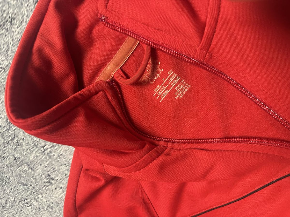 Nike Jacken: Nike Trainingsjacke, Rot - Top Zustand! – Gebraucht aus Luzern von 041Vintage 4