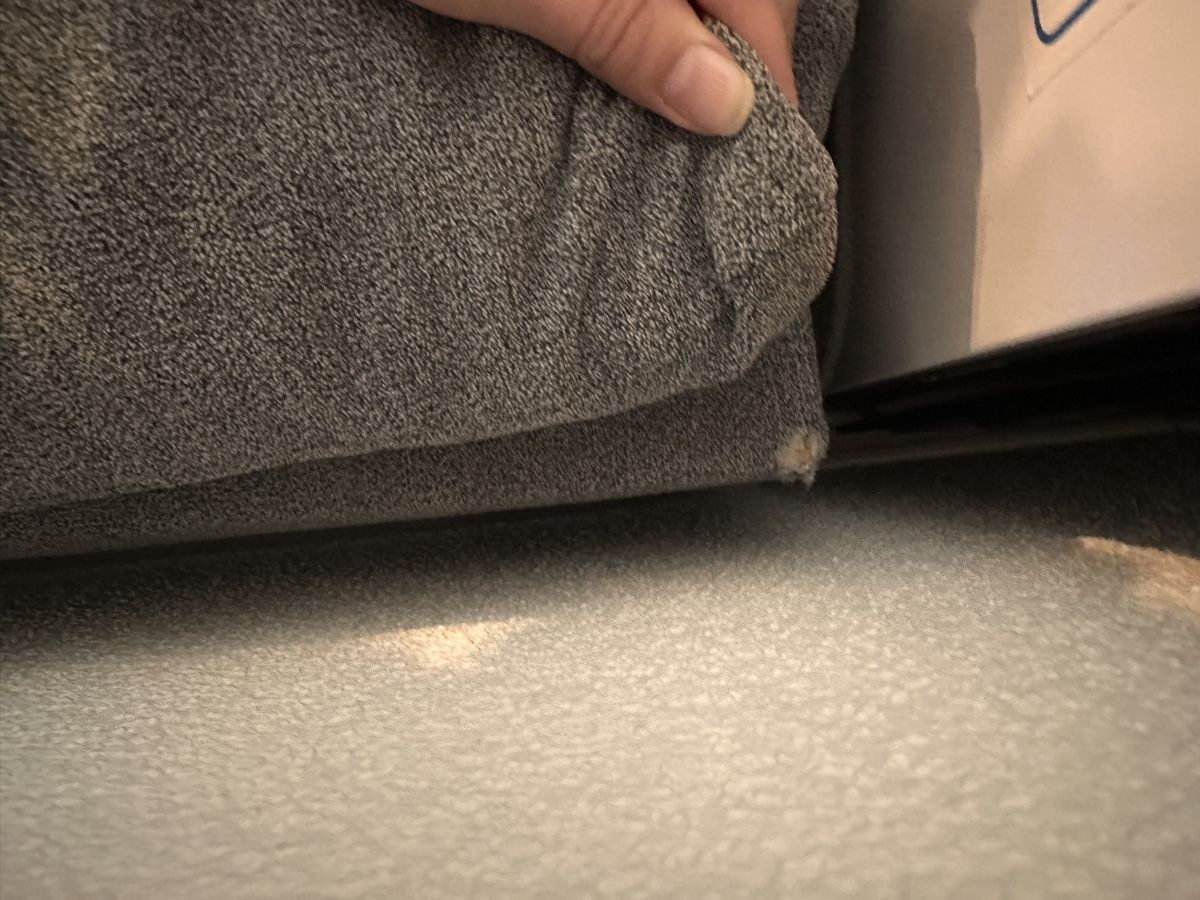 Divani: Grosses dunkelgraues Ecksofa – Usato da Luterbach venduto da Nadine9893 6
