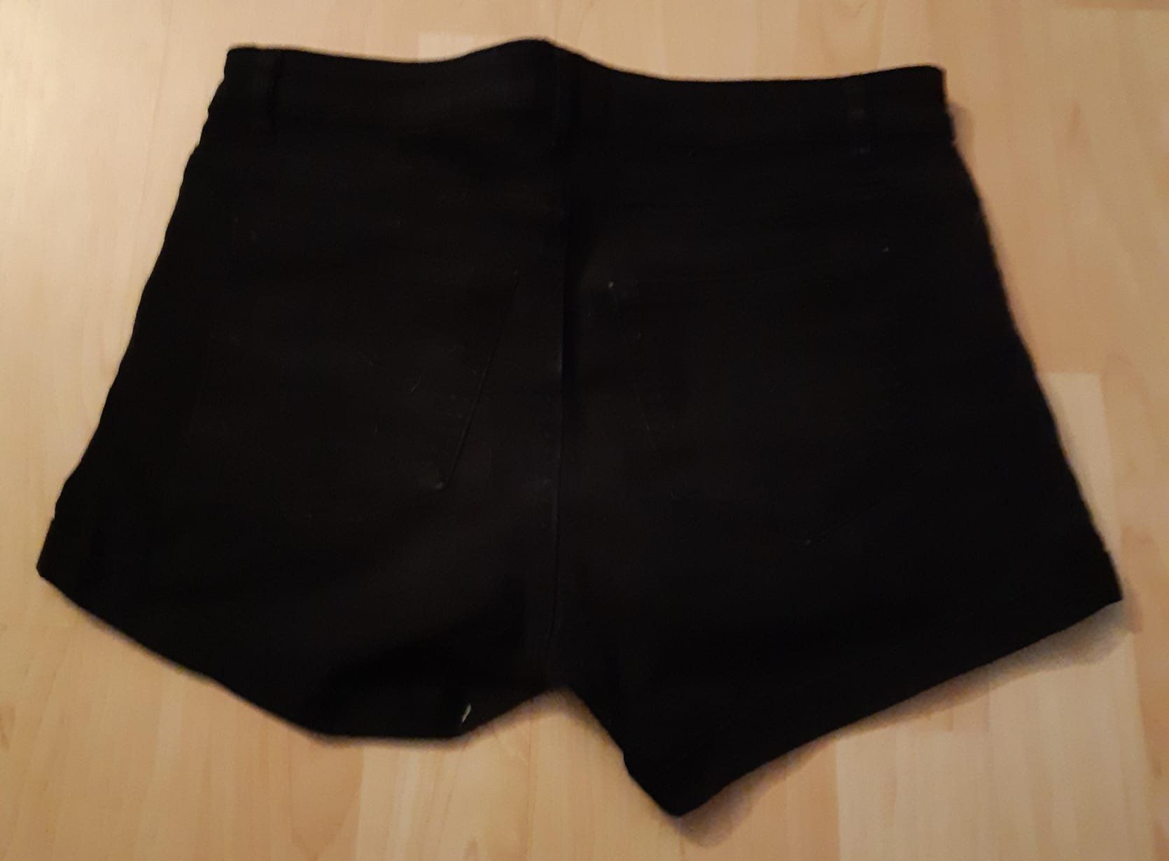 H&M Blusen: Damen Bluse + Shorts, Gr. 36, Marke: H&M – Gebraucht aus Sachseln von volvoc70 2