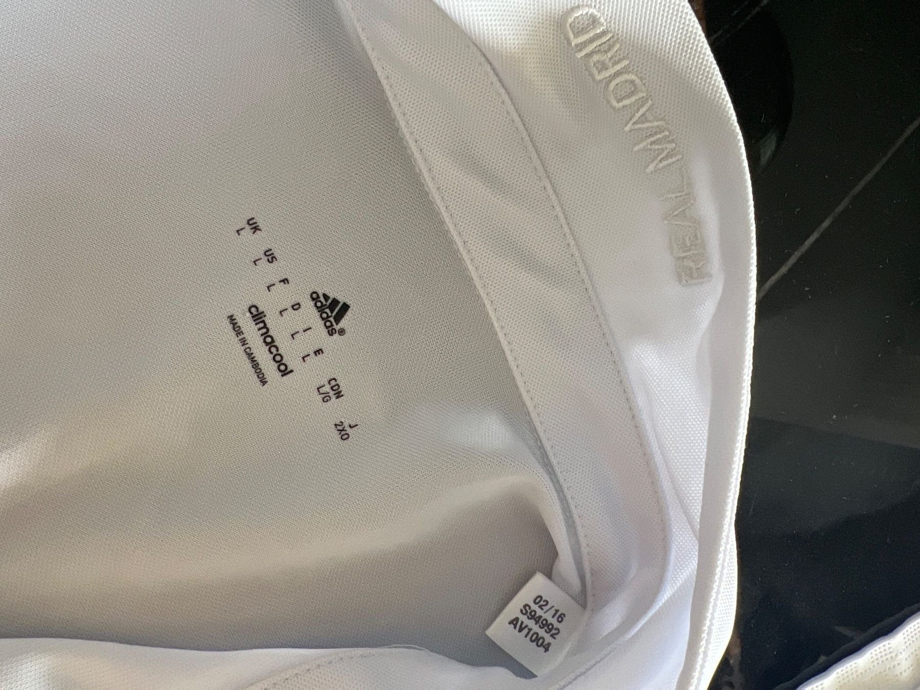 Adidas T-Shirts: Real Madrid Jersey White Adidas Signed Autograph – Neu (gemäss Beschreibung) aus Luzern von TIsabel 4