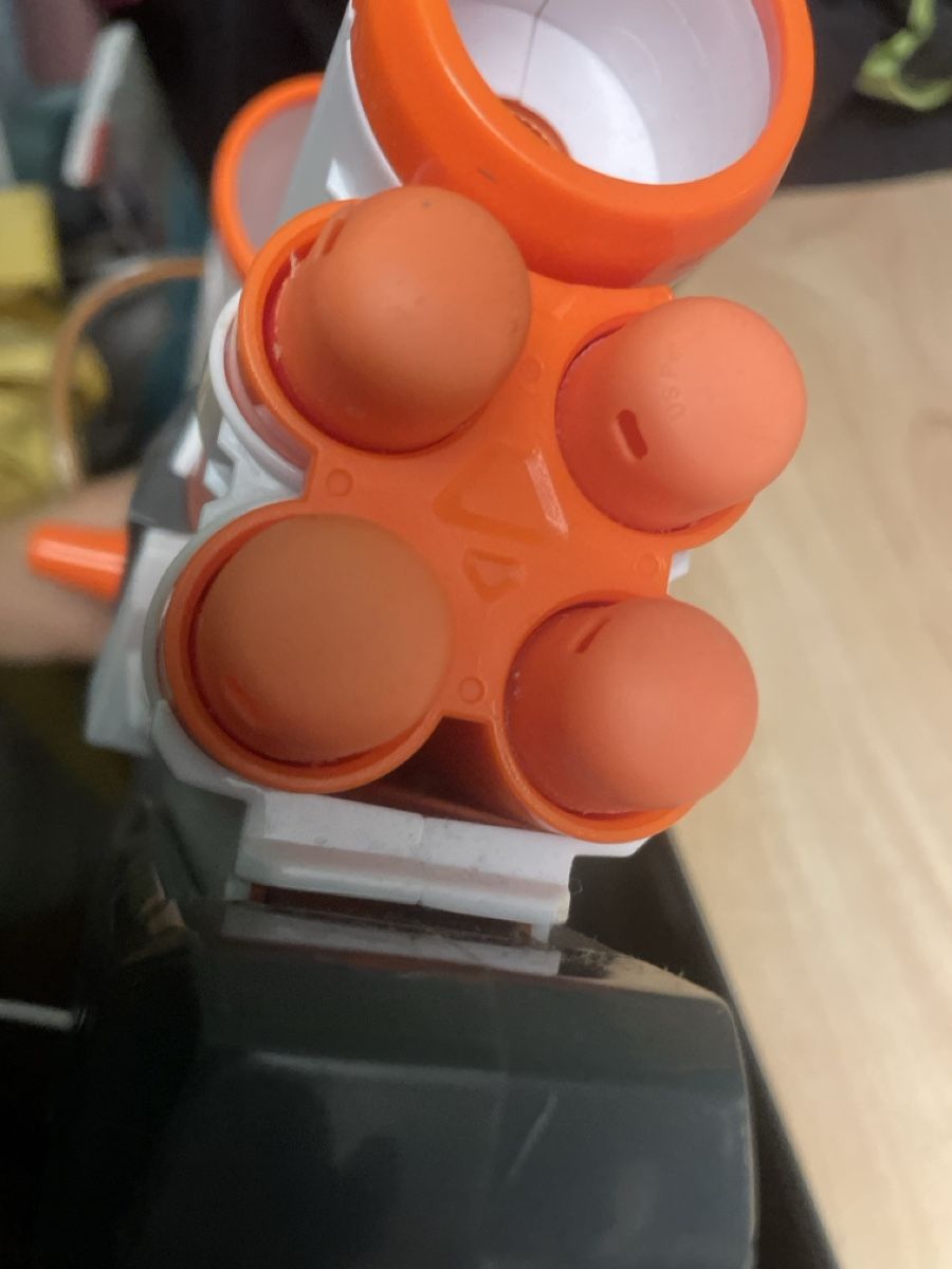 Nerf Giocattoli: Nerf Tri-Strike Blaster - Das ultimative Spielzeug! – Usato da Obergerlafingen venduto da cabo4 2