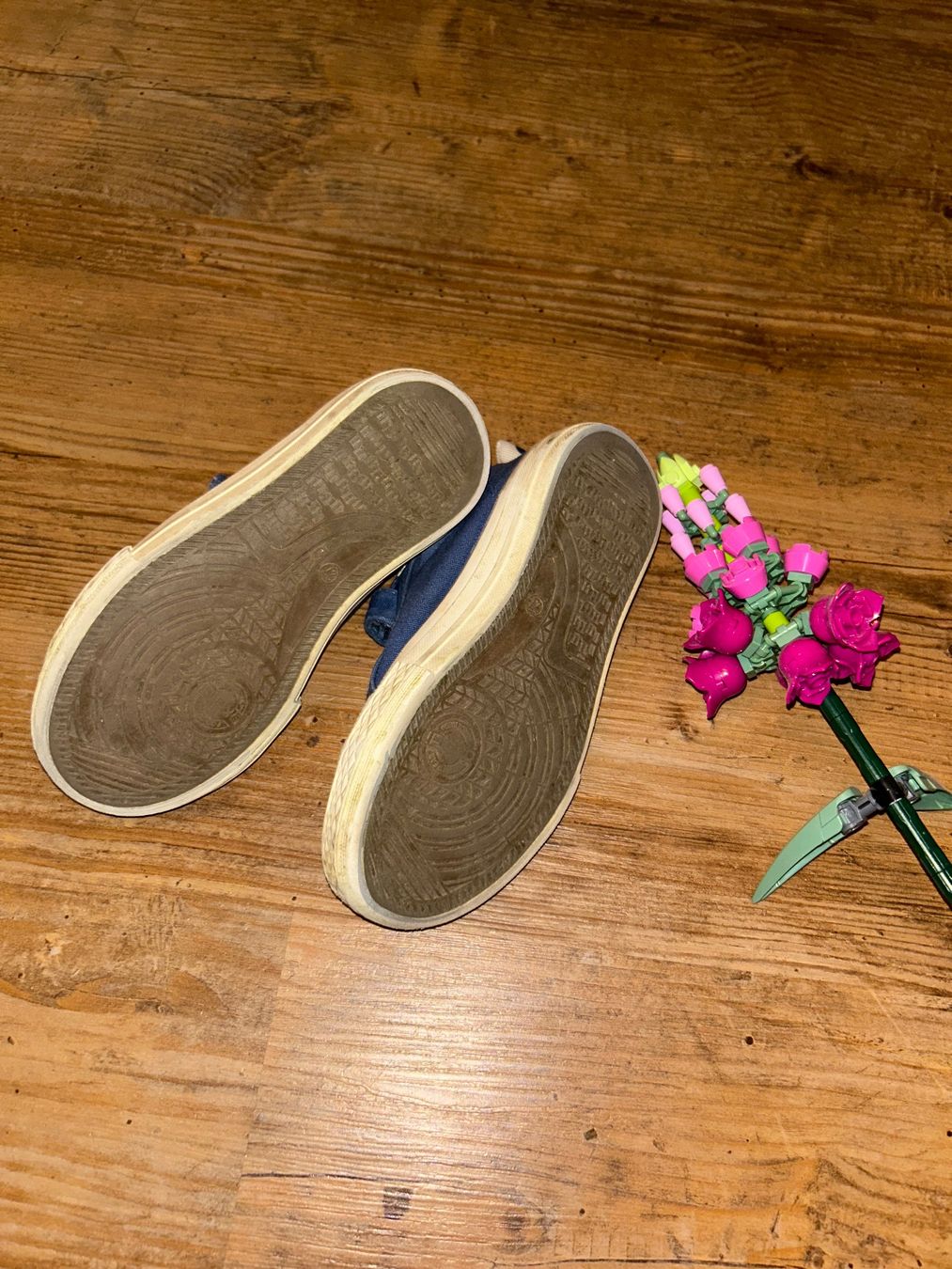 Scarpe per ragazzi: Blaue Turnschuhe Okaidi 27 – Usato da Safenwil venduto da 2hand_aber_wertvoll 1