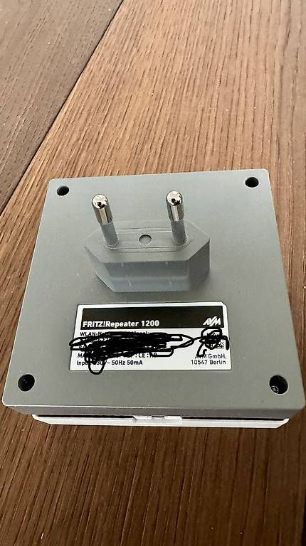 WiFi: FRITZ! Repeater 1200 – Usato da Oberlunkhofen venduto da tru_xc2g 1