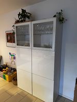 Credenza bianco lucido con ante in vetro  Ottime condizioni