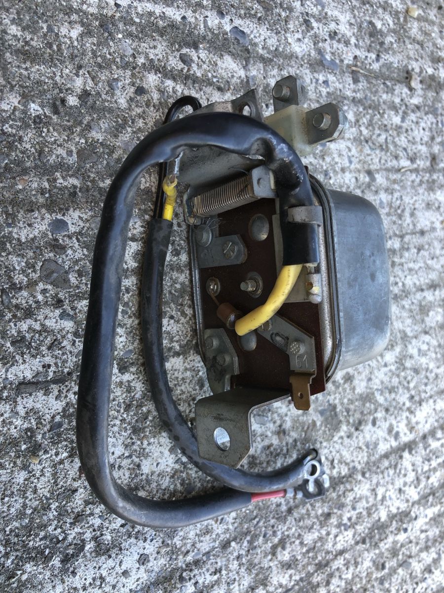 Bosch Tutti pezzi di ricambio auto: Regler Bosch Porsche/VW – Usato da Gohl venduto da YSysoiuz 2