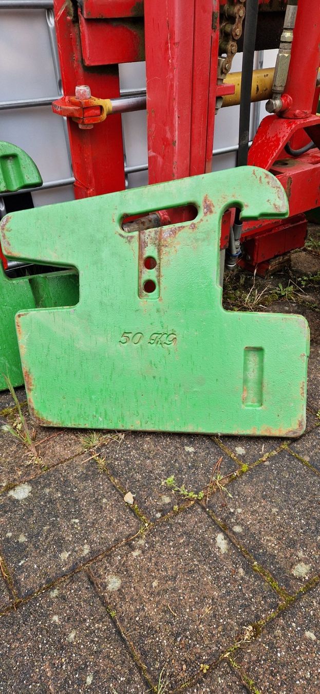 John Deere Trattori: Masse John Deere Frontgewicht – Usato da Reinach BL venduto da Wale1957