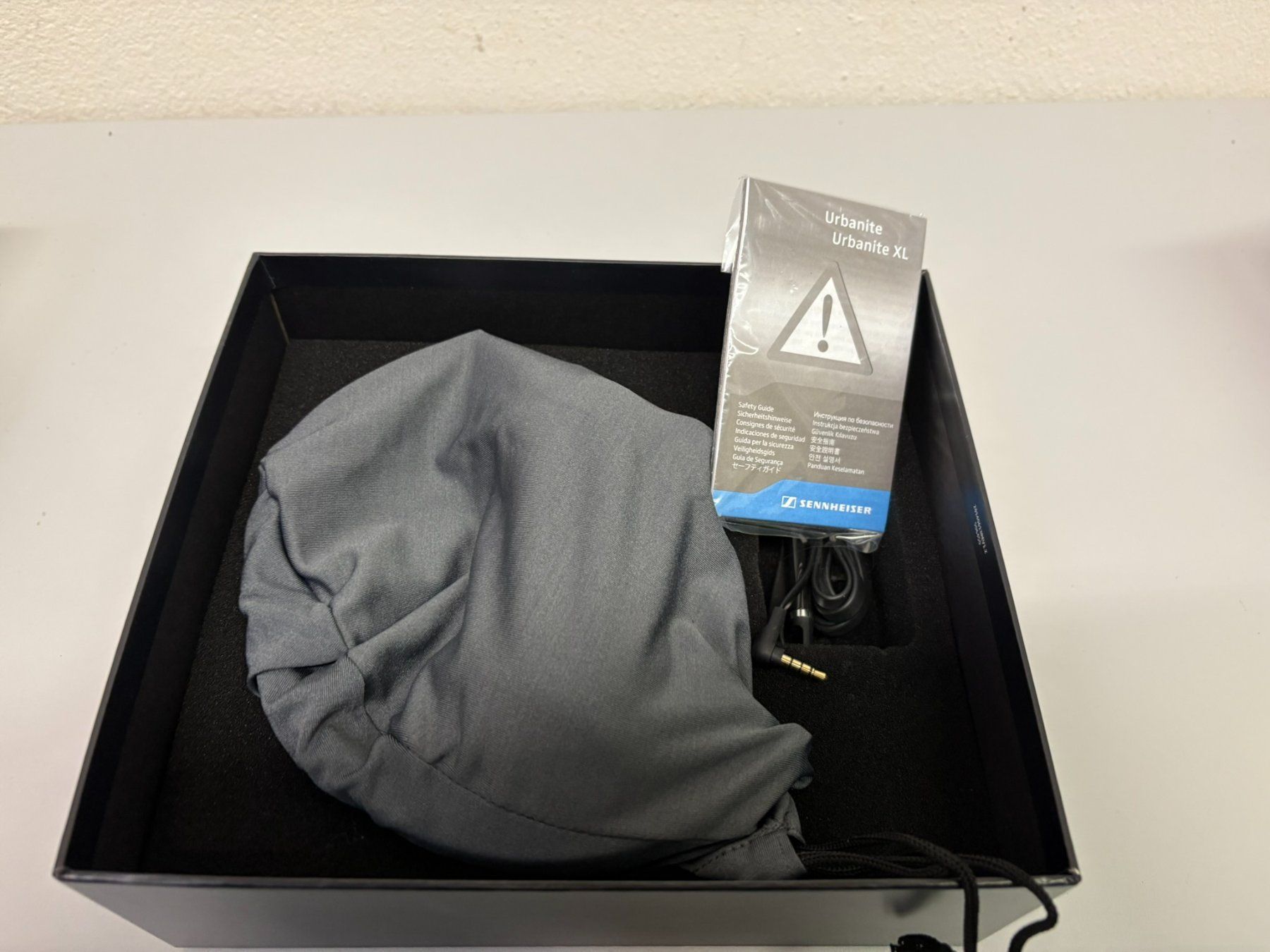 Sennheiser Cuffie: Sennheiser Urbanite denim On-Ear-Kopfhörer – Nuovo (secondo la descrizione) da Hochdorf venduto da av-electronics 6