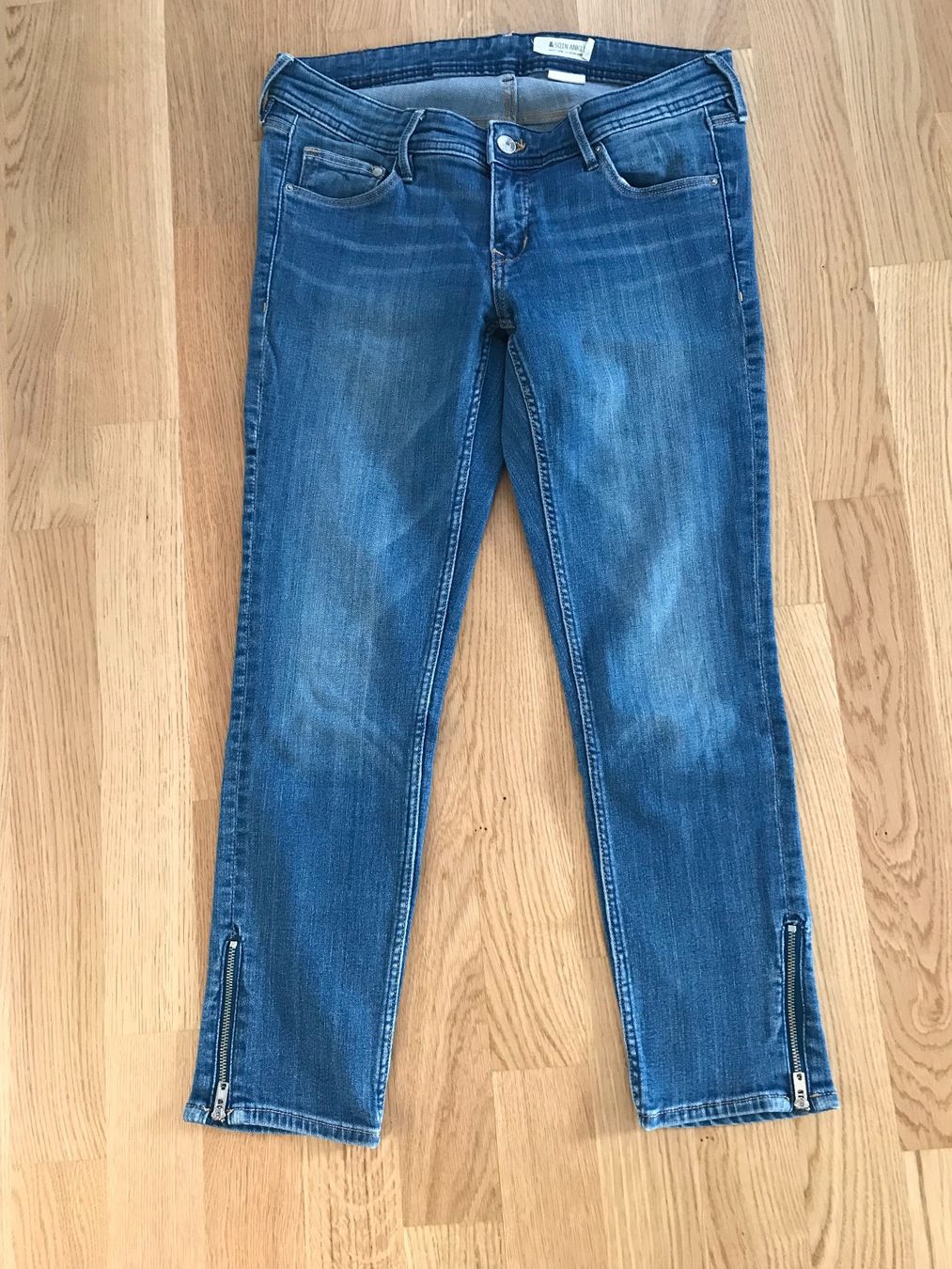 H&M Jeans: Jeans Hosen – Usato da Dübendorf venduto da nela123