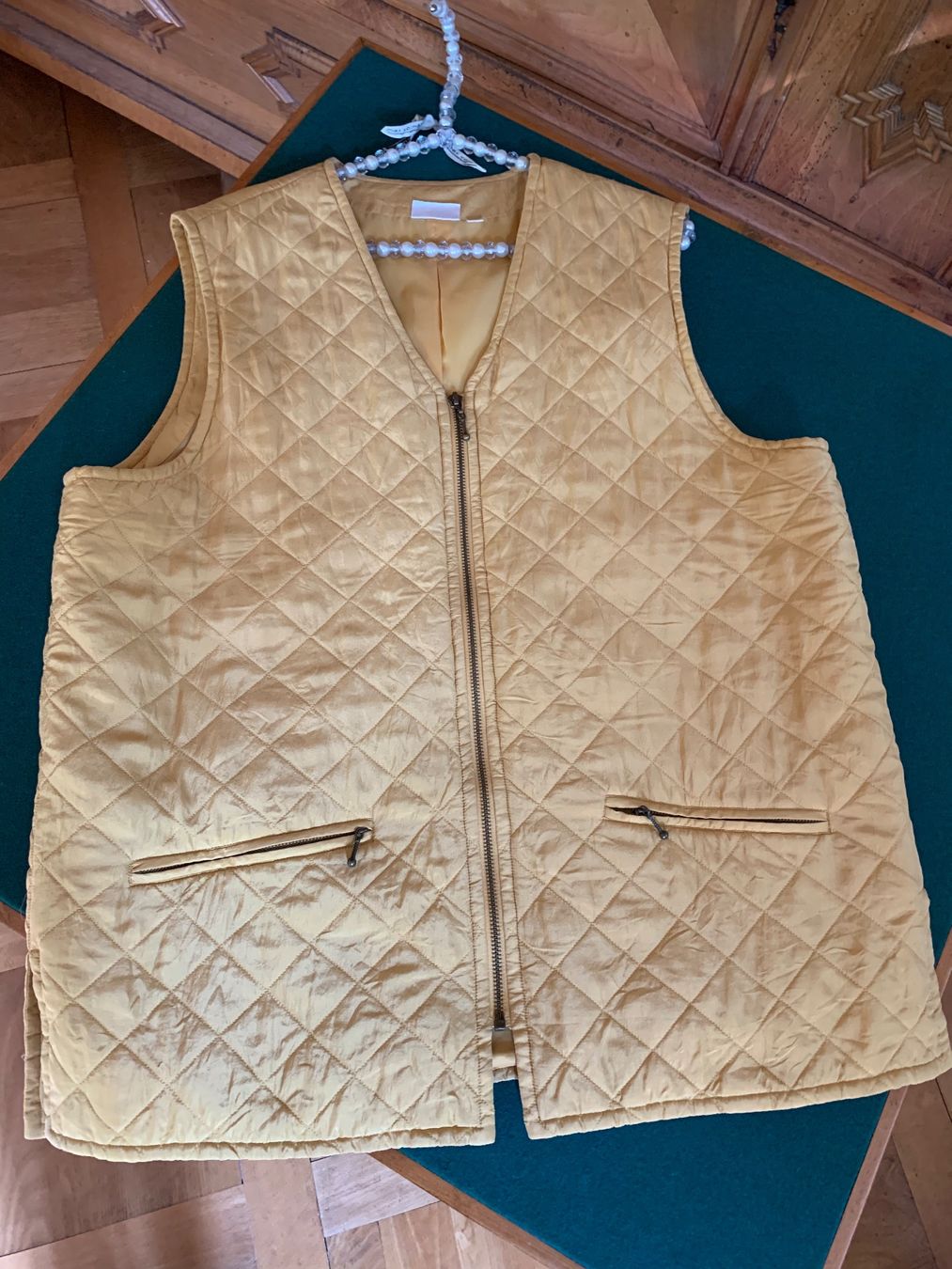 Gilets & Westen: VINTAGE CHRIS LINE Weste 100% Seide Größe: 42DE – Gebraucht aus Interlaken von Bona55 8