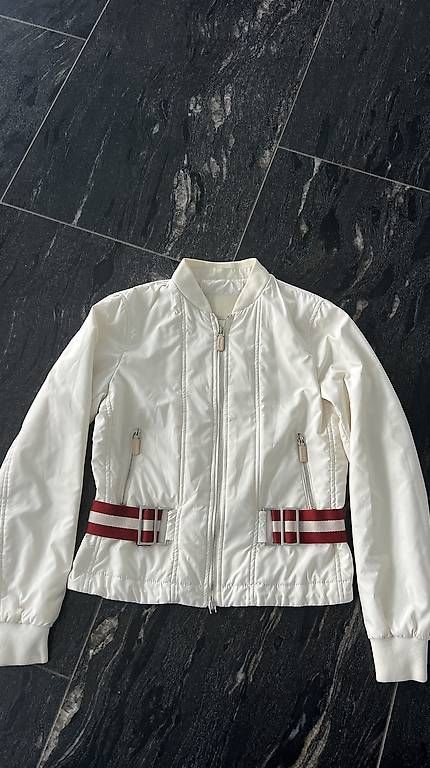 Giacche: Jacke Bally Gr. 36 – Usato da Günsberg venduto da ElenaFl