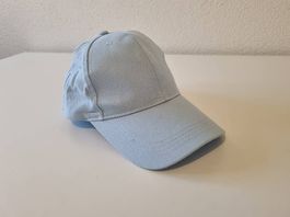 Casquette bleue claire