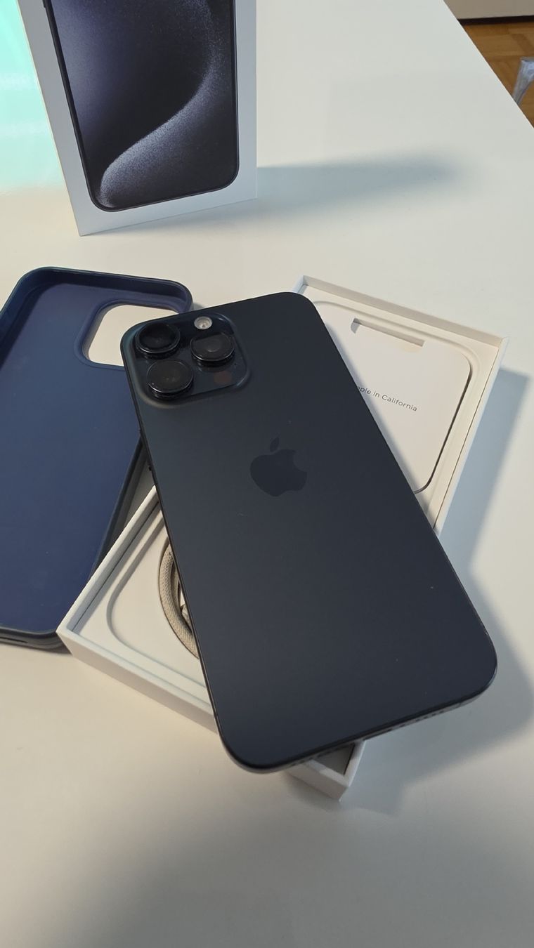 Apple Handys / Smartphones: iPhone 15 Pro Max Blue Titanium 256GB  – Gebraucht aus Zürich von jug_6rc7 1