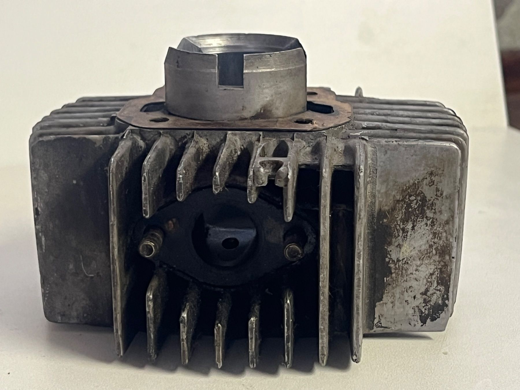 Puch Parti ricambio per ciclomotori: Puch Maxi E50 Zylinder 38mm CH12 original – Usato da Steffisburg venduto da FlorianJohner 2