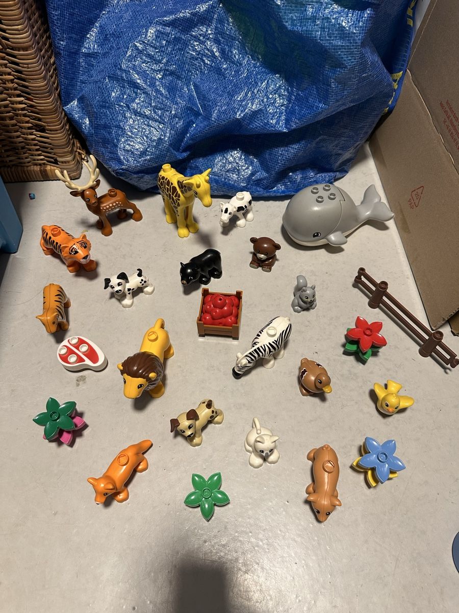 Jouets: duplo tiere mix – D'occasion à Landquart par lumima