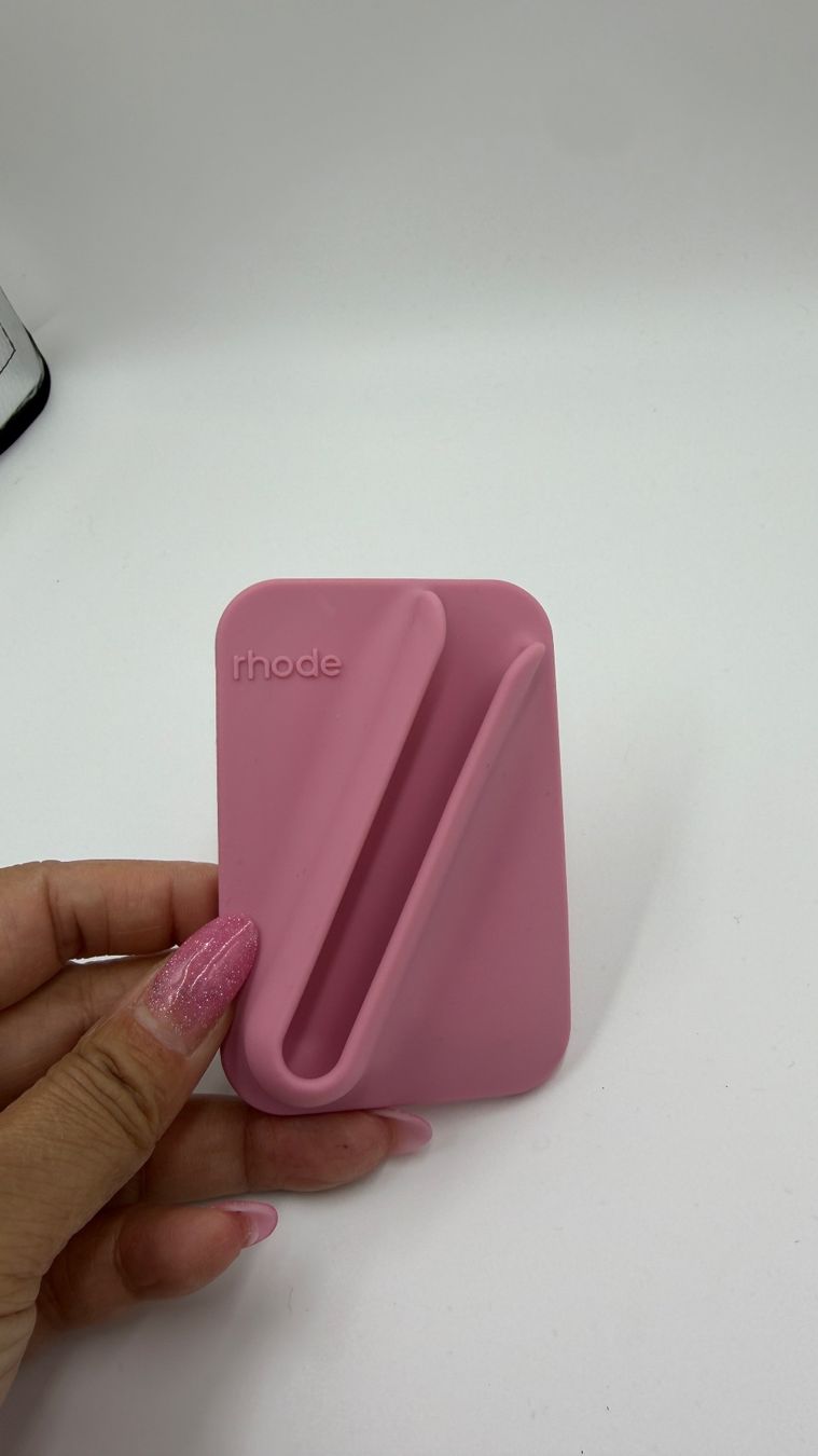Cover & Protezioni schermo: snap-on lip case with box LIP HOLDER WITH MAGSAFE – Nuovo e nell'imballaggio originale da Chur venduto da Madeys 2
