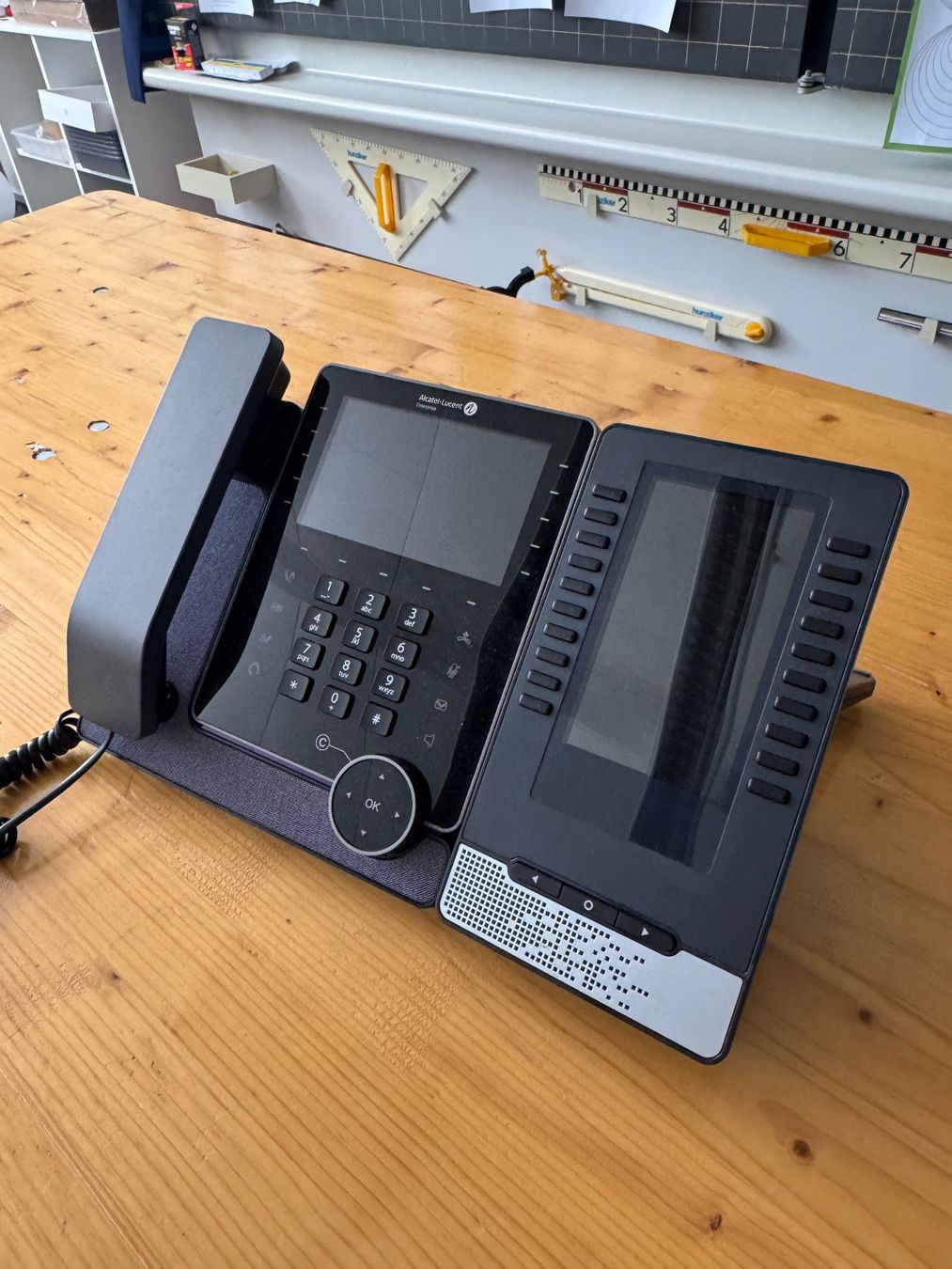 Alcatel Telefone: Alcatel-Lucent M8 DeskPhone mit EM200 Expansion Modul ! – Gebraucht aus Gossau ZH von Supp_Goss_ICT