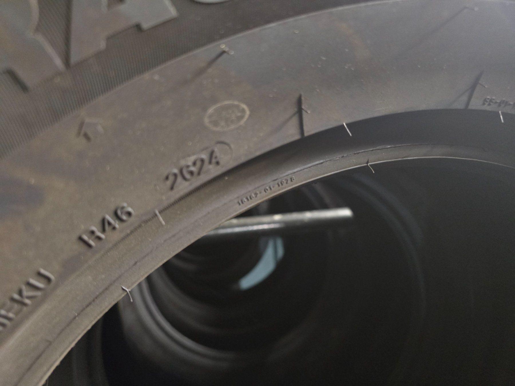 Minerva Pneus & Kompletträder: Winterreifen Minerva 265 / 60 R18 – Gebraucht aus Besenbüren von Senag2020 1