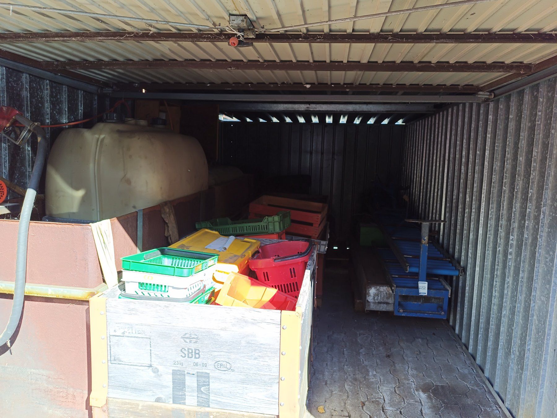Rifugi: 3 Garagenboxen – Usato da Oberbüren venduto da T.F.B. 3