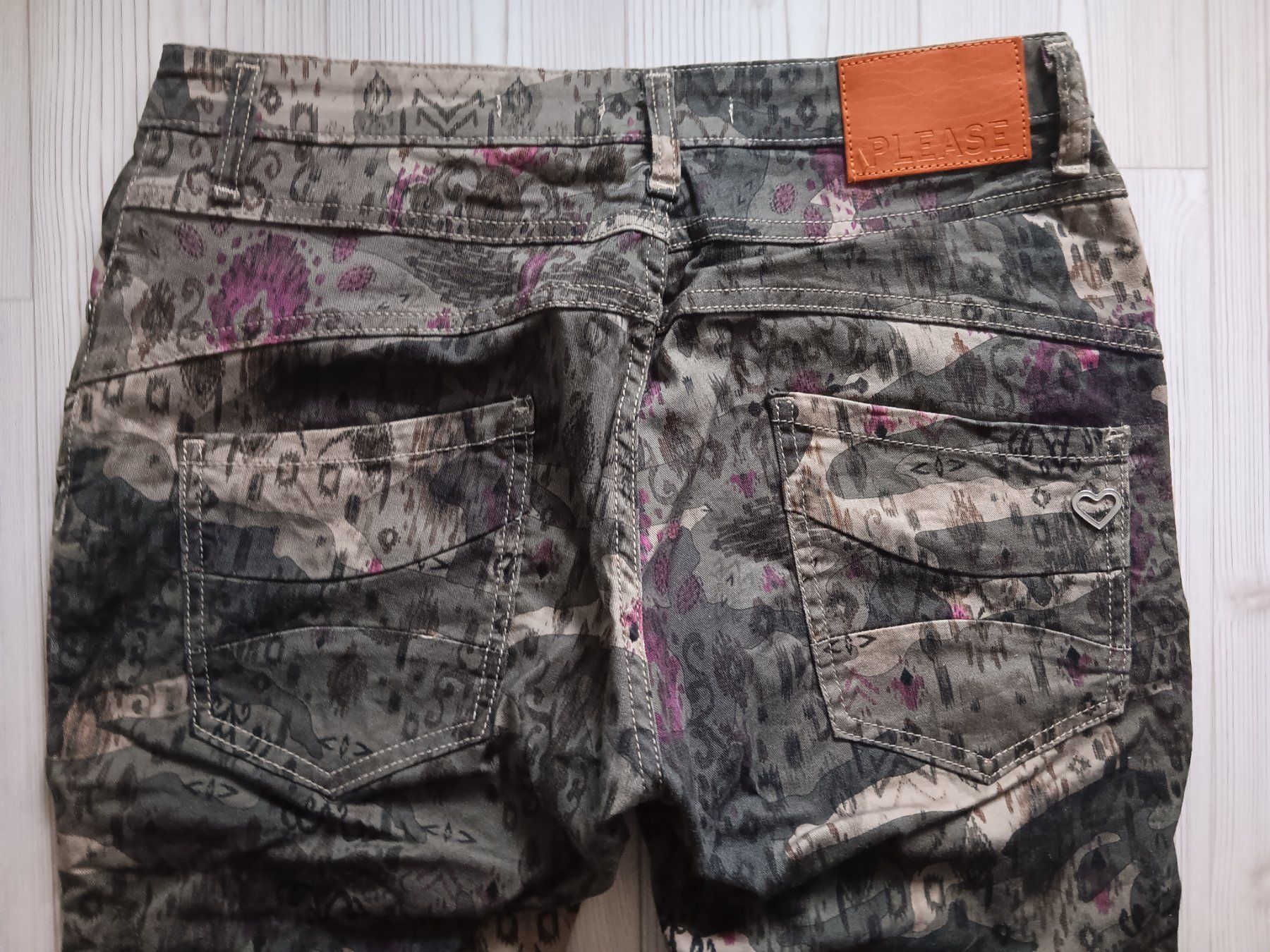 Please Jeans Jeans: PLEASE Jeans taille / Grosse S – Usato da Cossonay-ville venduto da Super-Price-Quality 6