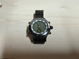 Armbanduhr Yes Kundalini Titan schwarz guter Zustand