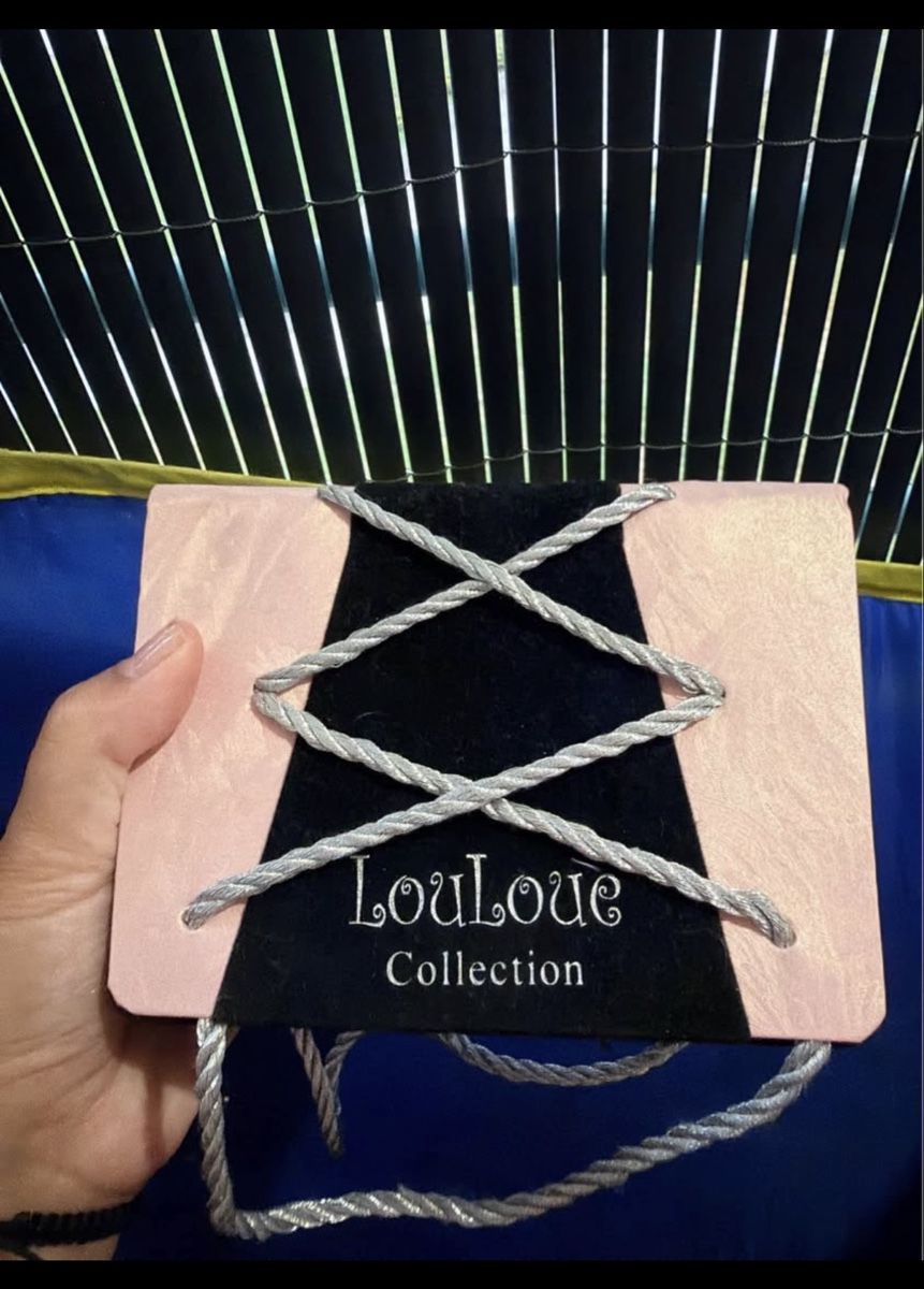 Louis Vuitton Altri gioielli: Je vends un ensemble collier et boucles d’oreilles – Usato da Yverdon-les-Bains venduto da gal_t89b 1