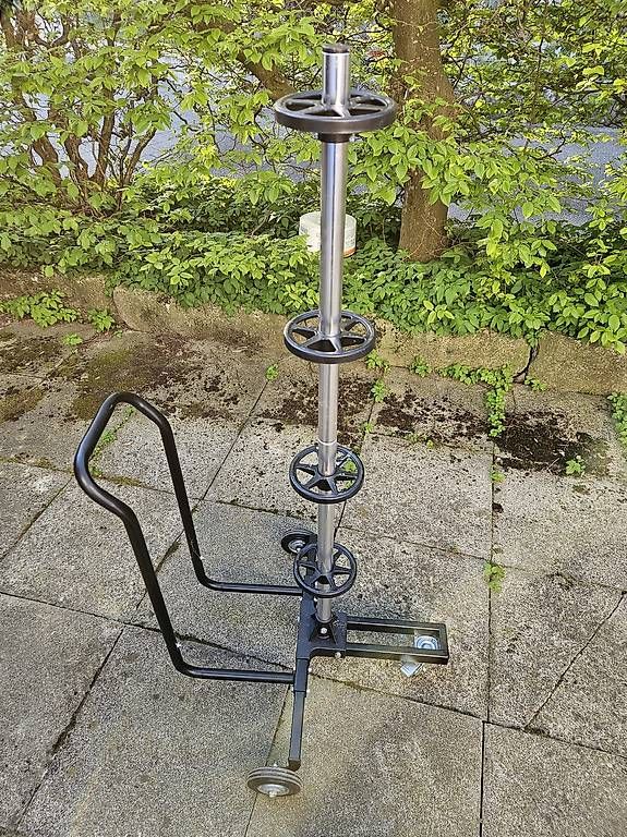 Werkzeugkasten & Aufbewahrung: Felgenbaum – Gebraucht aus Zollikofen von extend47
