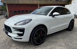 Porsche Macan Turbo PDK
