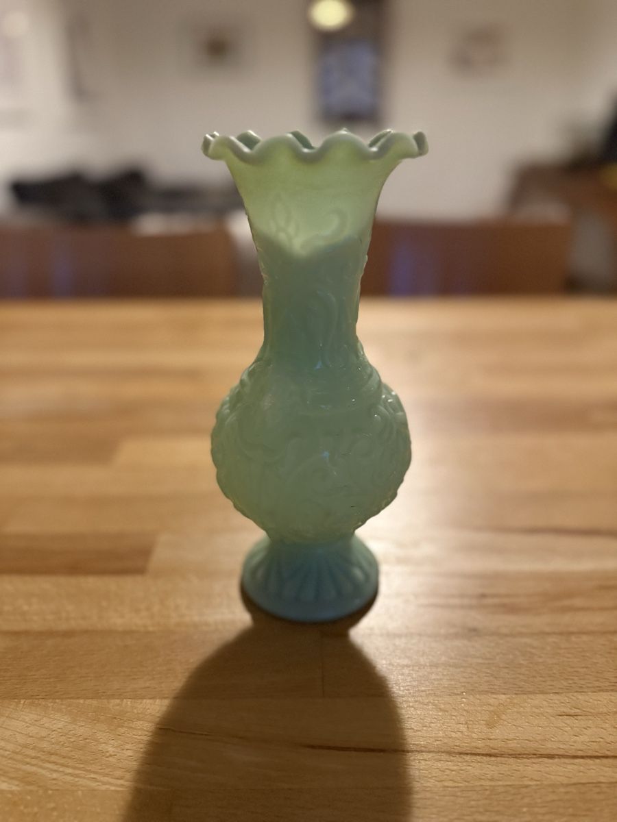 Vase & Récipients: Opaline Vase, Jugendstil – D'occasion à Allschwil par Herzundgast