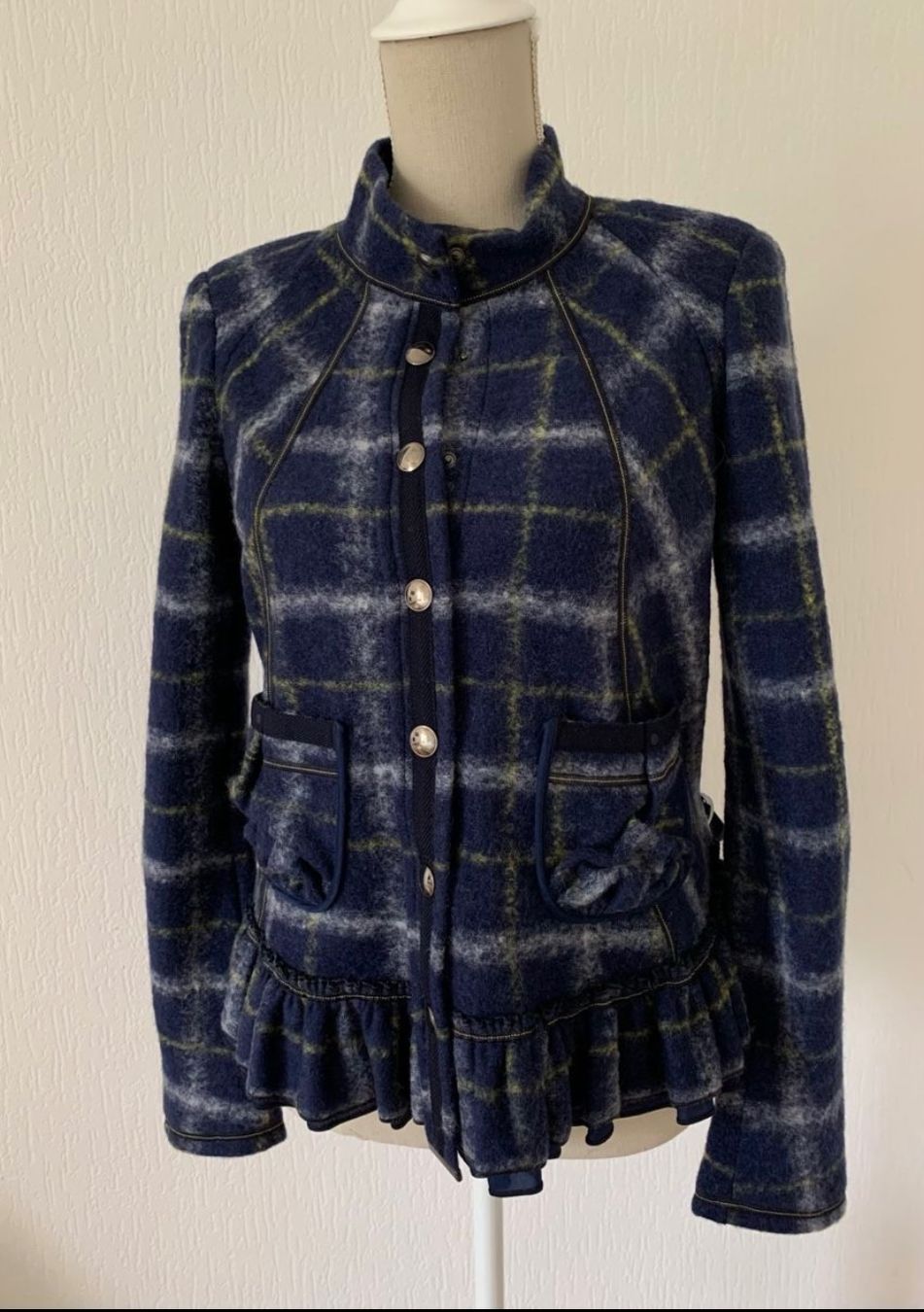 High Giacche: Veste High neuve taille 34 – Nuovo (secondo la descrizione) da Gland venduto da TallyEva