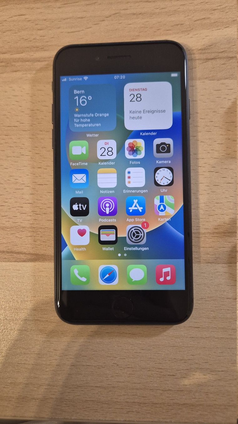Apple Handys / Smartphones: iPhone 8 64GB Space Gray 3016 Akku bei 98% – Gebraucht aus Münchenbuchsee von MV_Solutions 1