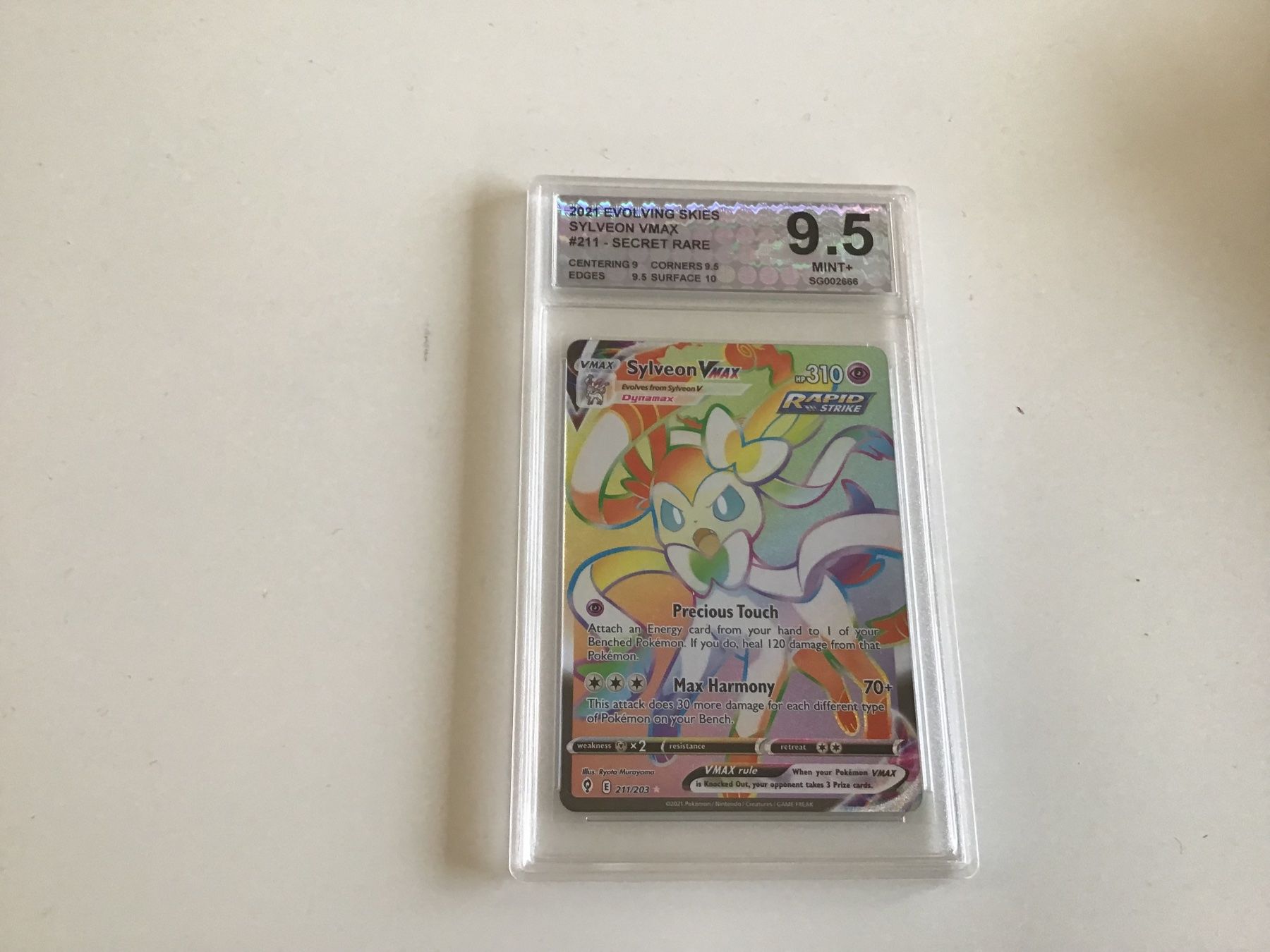 Pokémon Carte collezionabili: Sylveon VMAX Swiss Grading/PSA 9.5 – Usato da Feldbrunnen venduto da car_p5h7