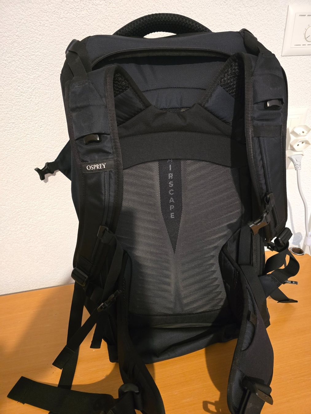 Osprey Rucksäcke: Osprey Farpoint 40 – Gebraucht aus Fribourg von ADGF25 2
