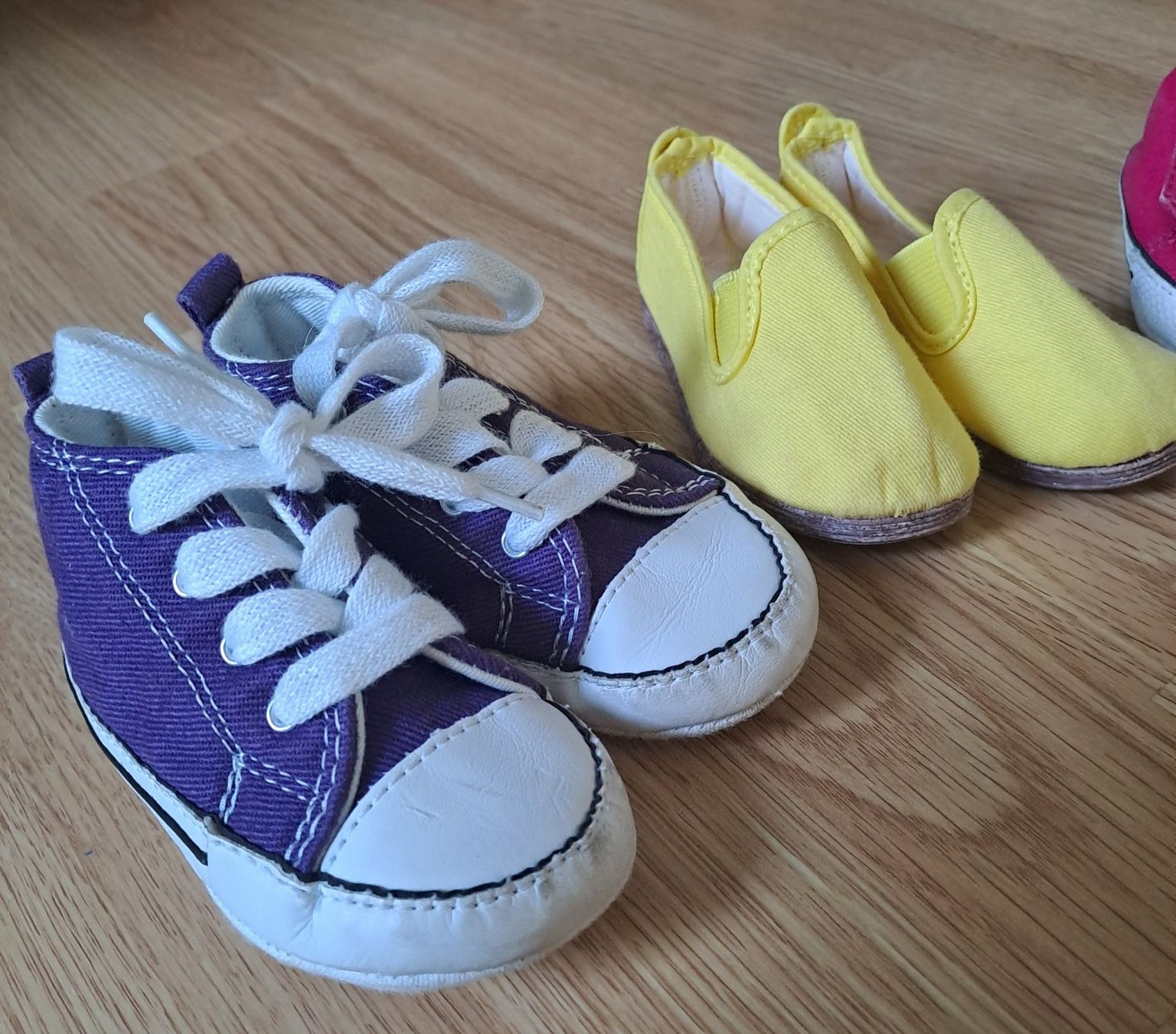 Converse Scarpe per ragazzi: Div. Babyschuhe (Winter, Converse) - Grösse 19 – Usato da Rotkreuz venduto da Blubberli1 3