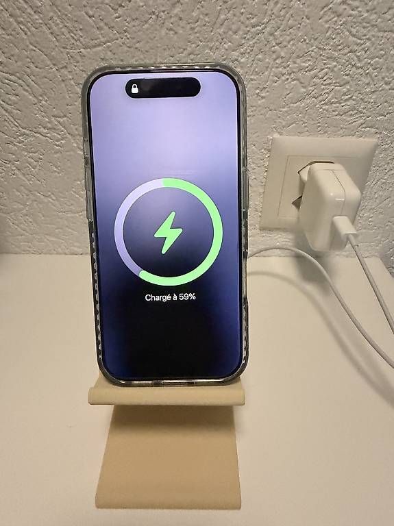 Docking station: Docking de charge pour smartphone avec MagSafe – Nuovo (secondo la descrizione) da Ollon VD venduto da reefguard
