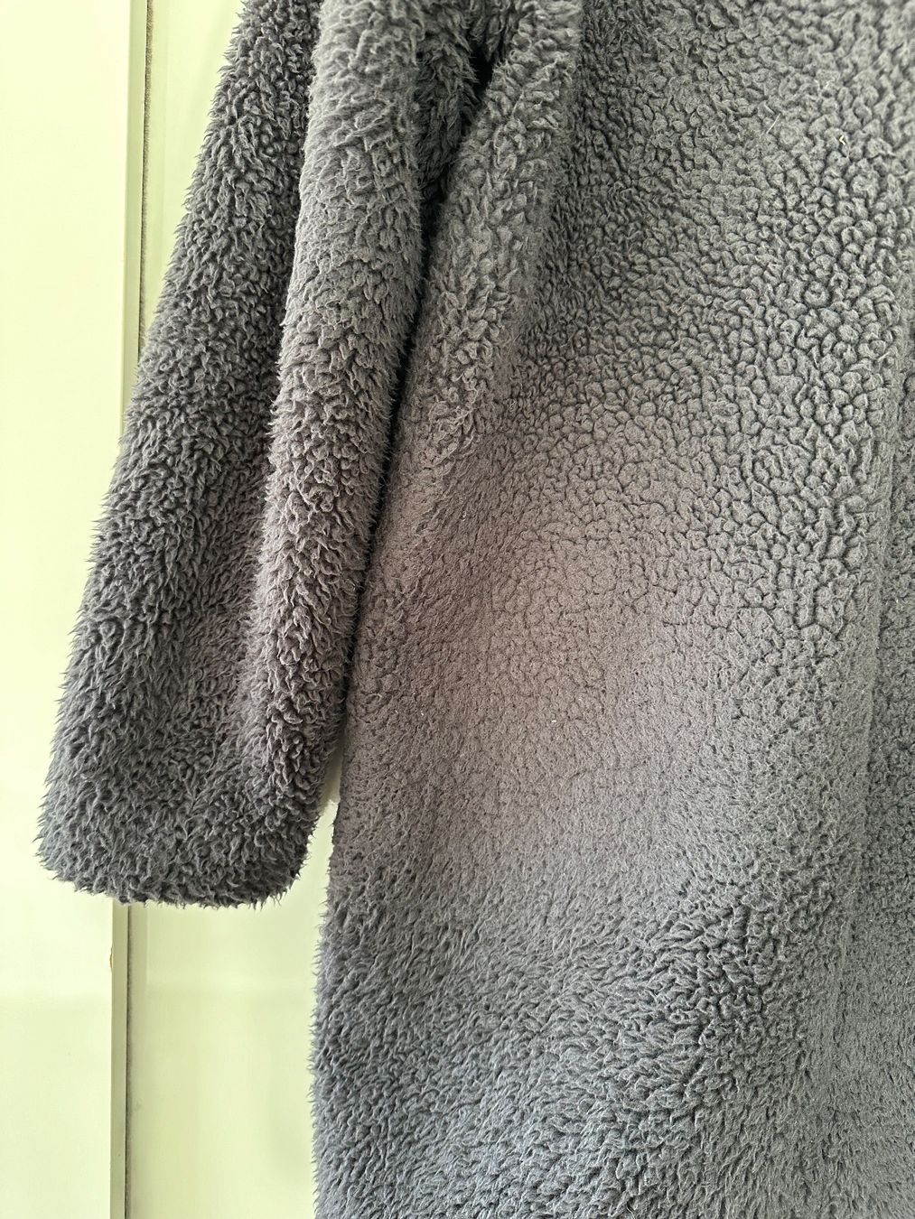 Uniqlo Giacche: Teddy Jacke Dunkelgrau – Usato da Uster venduto da Monika_OB 5