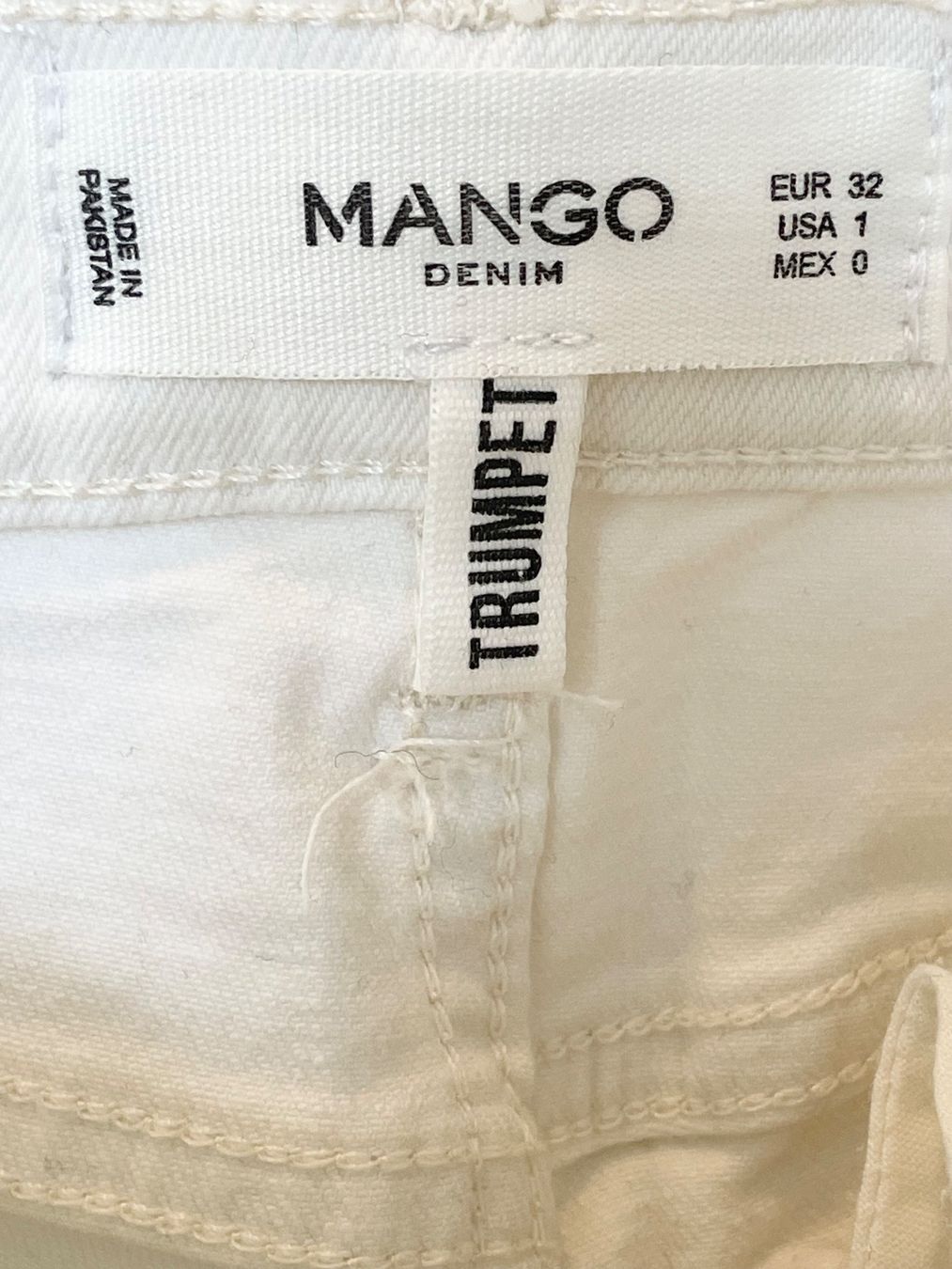Mango Jeans: Jean blanc bootcut Mango femme - Taille 32 – Neu (gemäss Beschreibung) aus Geneve von Margot_22 2