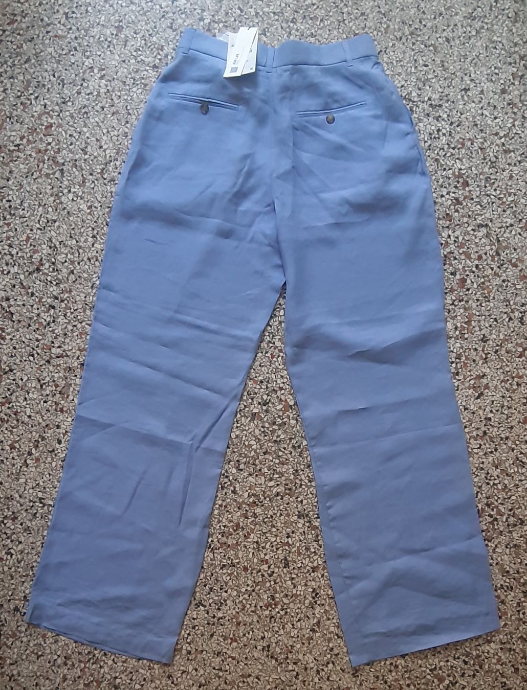 Zara Pantaloni: NEU! ZARA Hose Gr.M – Nuovo e nell'imballaggio originale da Zürich venduto da Venecia25 1