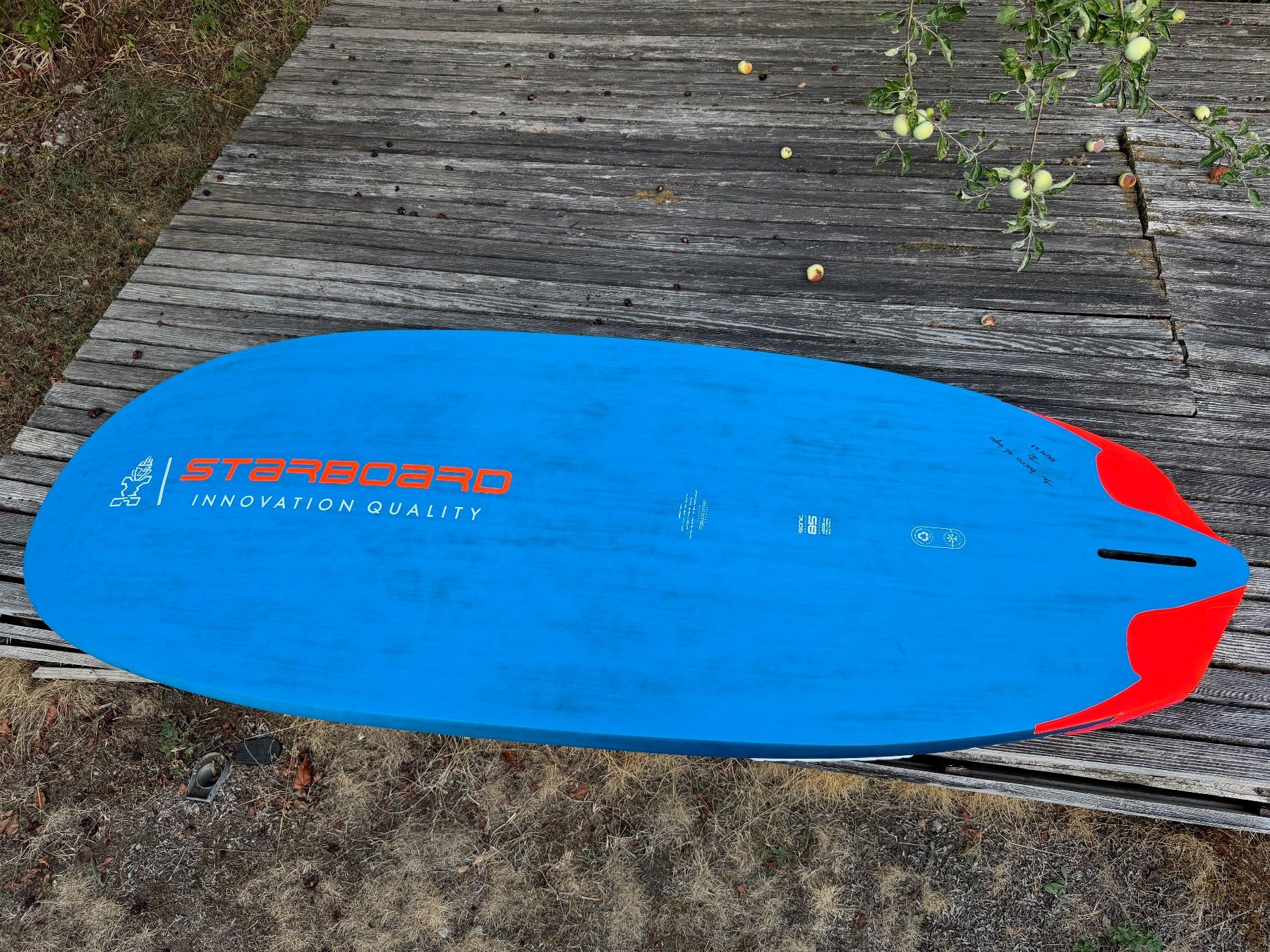Tavole da surf e di nuoto: Windsurfboard Starboard iSonic 85 – Usato da Schinznach Dorf venduto da tal_rc8h 1